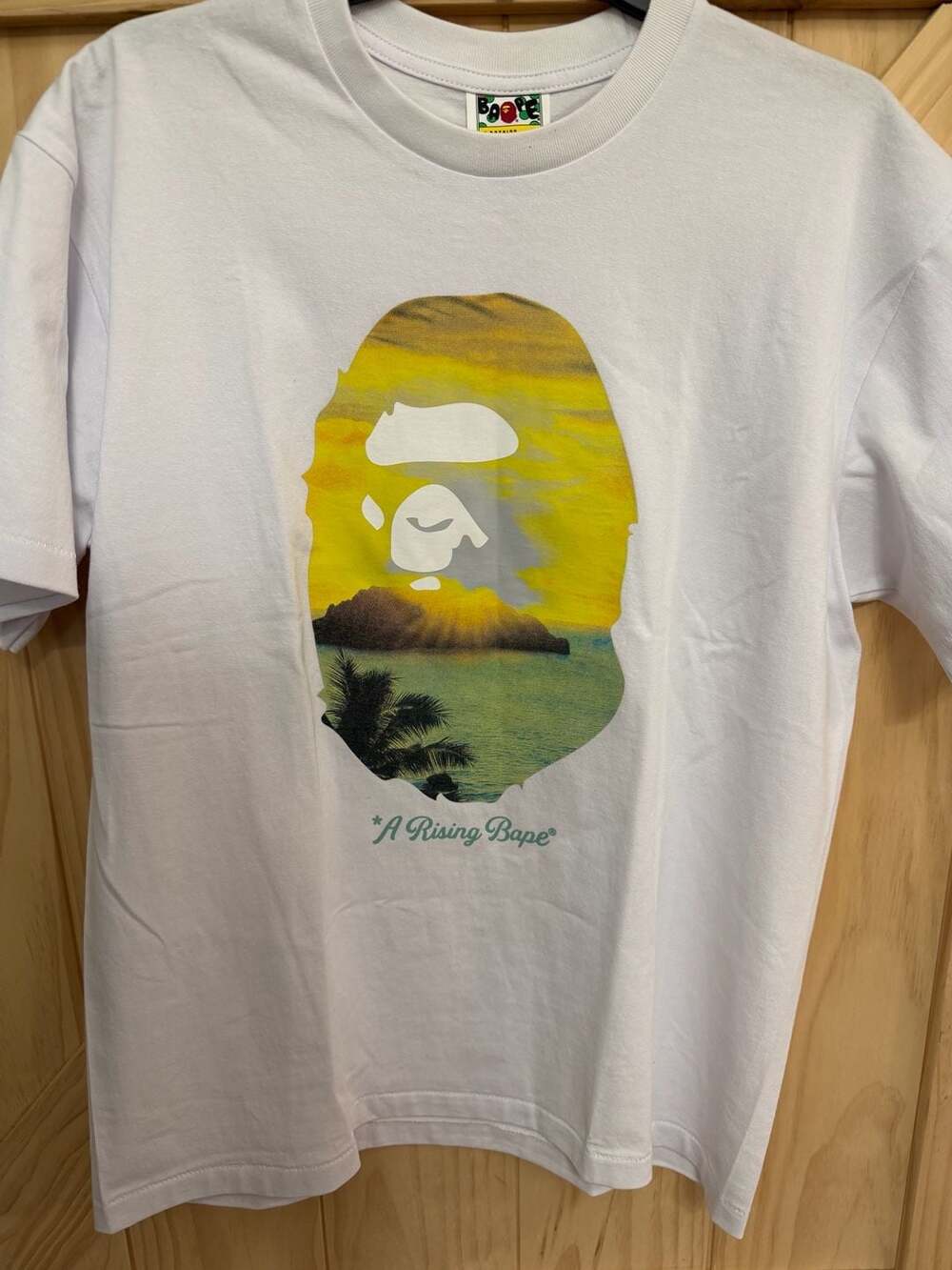BAPE A Rising Bape Photo Tee White Size Large
